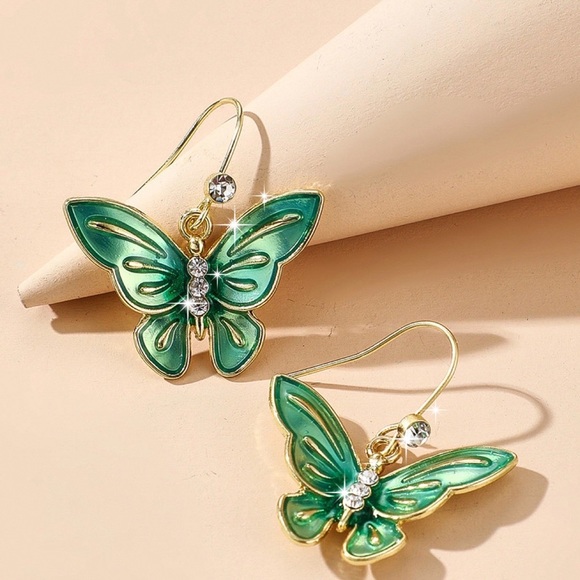 GlitzBlitz Boutique Jewelry - Any 2/$20! Gold & Green Butterfly Dangle Earrings